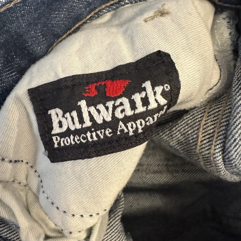 Bulwark FR Jeans Mens 32x29  Blue Flame‎ Resistant Straight Leg Cotton Denim